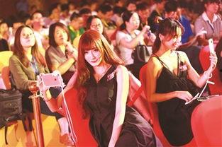 网红节图片,光影交织，流量狂欢